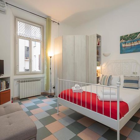 New Apartment In Downtown Close To Duomo Milan Exterior photo