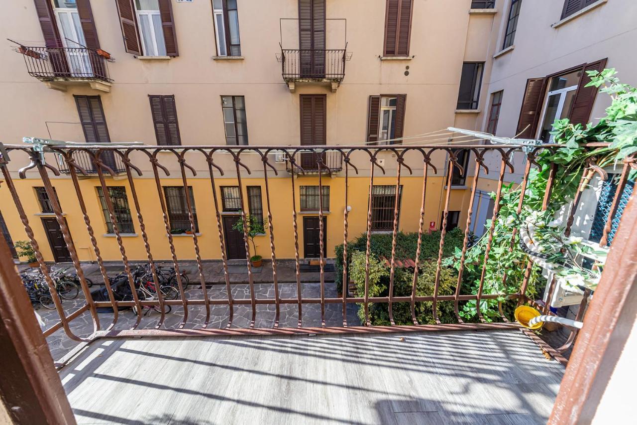 New Apartment In Downtown Close To Duomo Milan Exterior photo