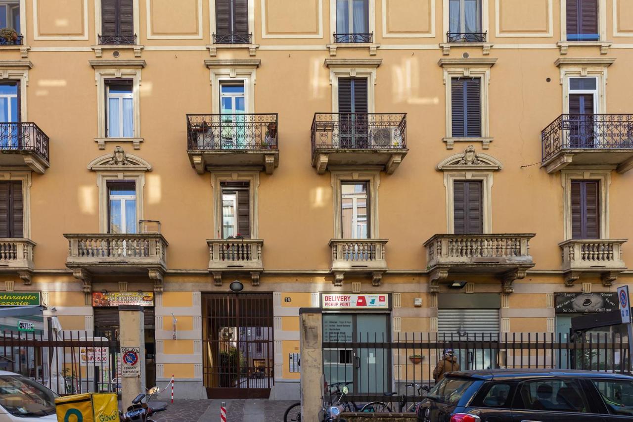 New Apartment In Downtown Close To Duomo Milan Exterior photo