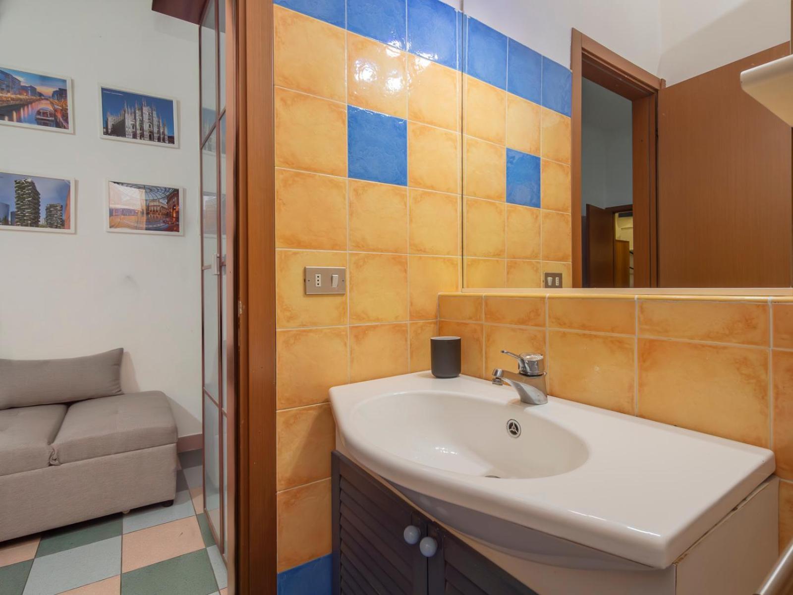 New Apartment In Downtown Close To Duomo Milan Exterior photo